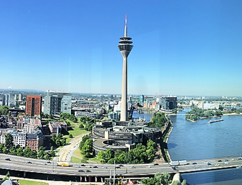 Welcome to Düsseldorf! 2nd Interregional Meeting