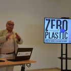 Tony Gallardo presenting initiatives 'zero waste'