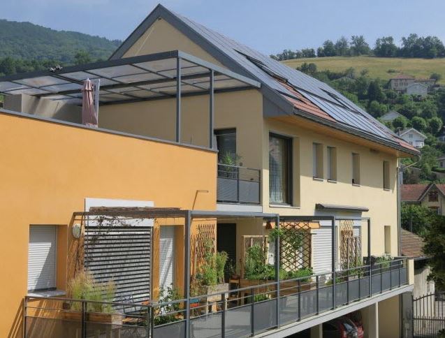 The first citizen solar thermal project in France