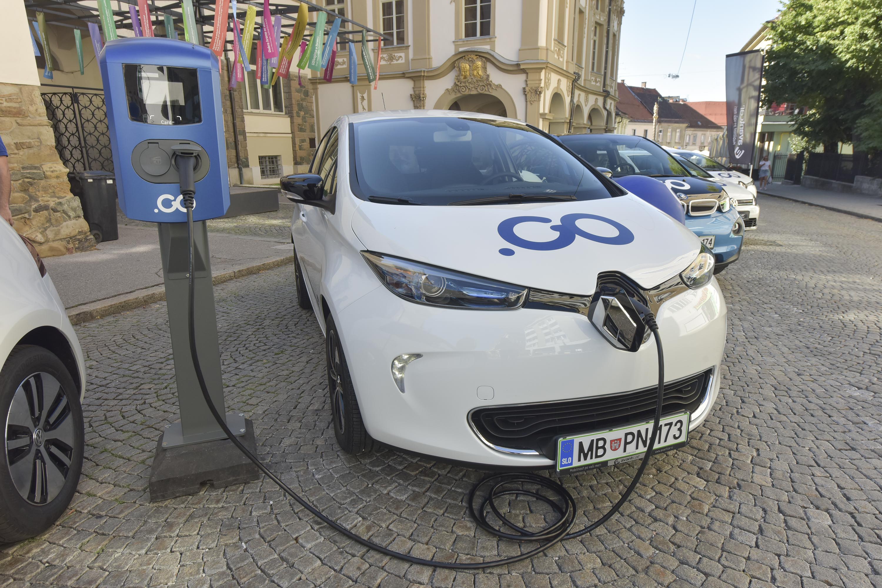 Sharing of electric vehicles in Slovenia