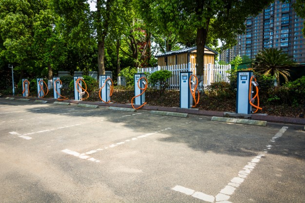 [NEWS] e-charging stations in new Romanian buildings